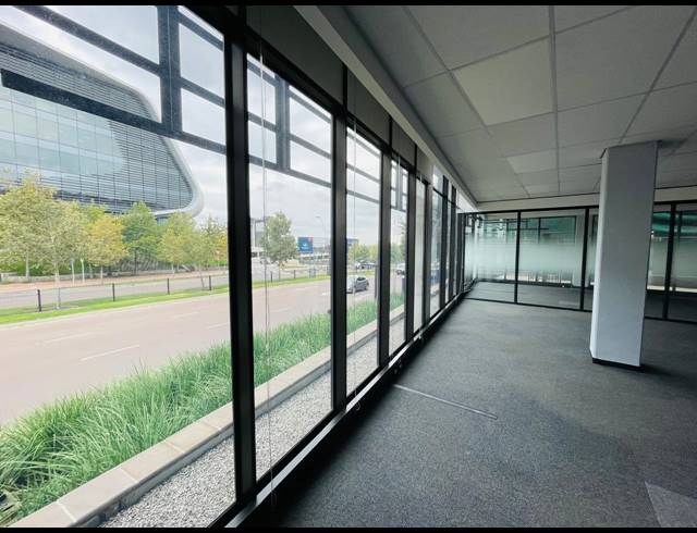 457M² OFFICE TO LET IN WATERFALL
